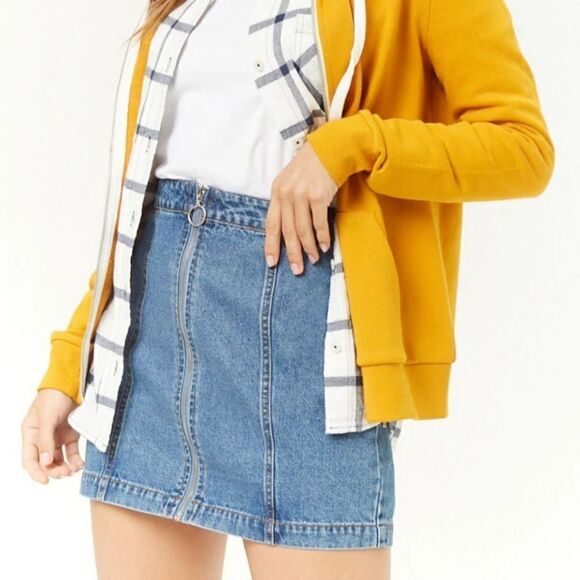Forever 21‎ Size 24 Blue Denim Zip Front 100% Cotton Mini Skirt - Picture 1 of 9